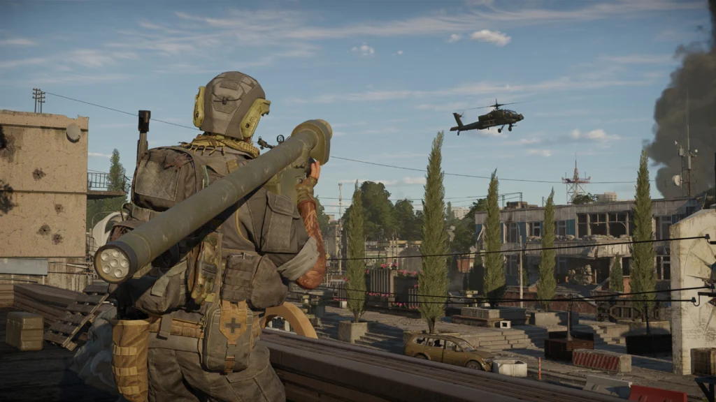 The Astonishing War Thunder Infantry Mode Is Within Reach 2 A soldier using a MANPAD to take down a helicopter in the War Thunder infantry mode